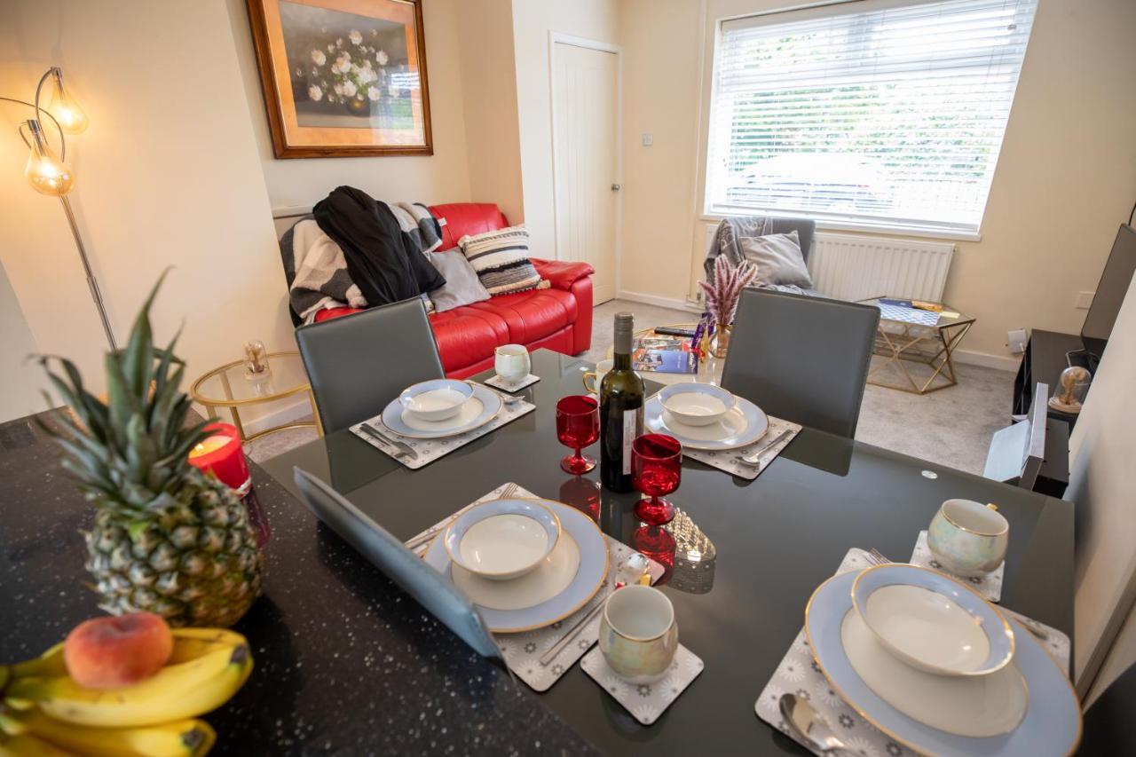 Og Stays Ii- 3Bedroom House Near Nissan & Stadium, Free Parking Sunderland  Exterior foto