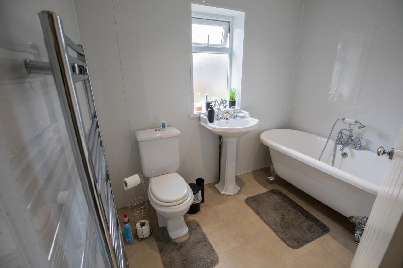 Og Stays Ii- 3Bedroom House Near Nissan & Stadium, Free Parking Sunderland  Exterior foto