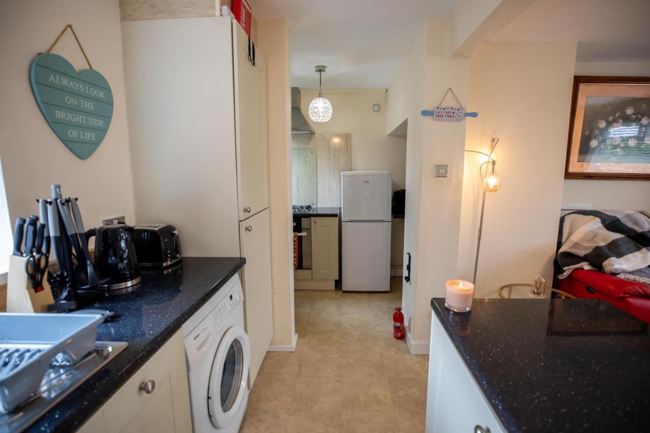 Og Stays Ii- 3Bedroom House Near Nissan & Stadium, Free Parking Sunderland  Exterior foto